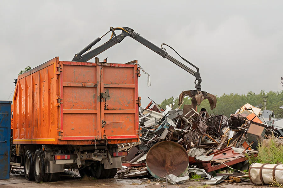How To Remove Yard Waste in New Hamburg ON